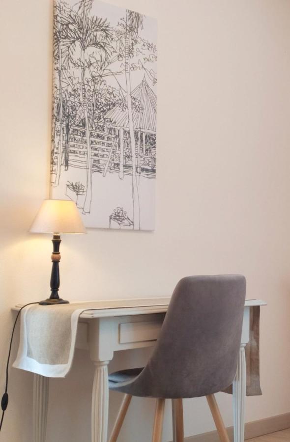 Maison Classee 3 Etoiles, Grand Jardin Clos Au Calme Proche Centre Ville, 10 Min Des Plages Понт-л'Абе Екстер'єр фото